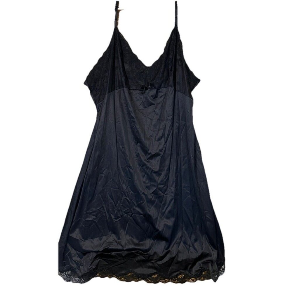 Vintage Danbury Woman’s 4x  Lace Lingerie Slip Dress USA adjustable Straps Bow